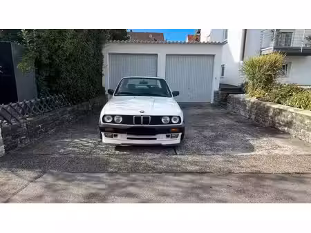 BMW Série 3 318i