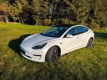 Tesla Model 3 Standard Plus 283