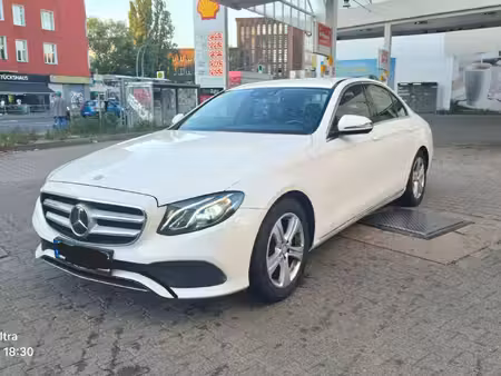 Mercedes-Benz Classe E E 200 2.0 184 Avantgarde