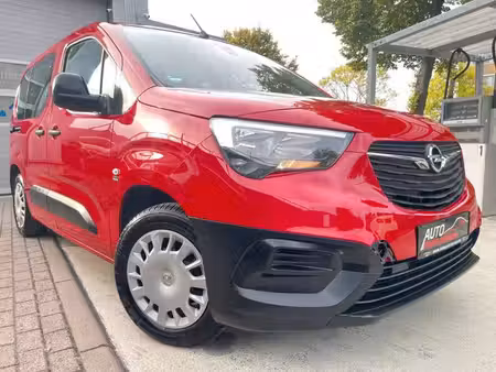 Opel Combo 1.2 110 Selection