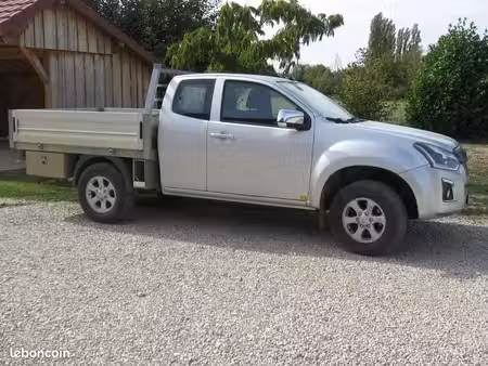 Isuzu D-max 1.9 164