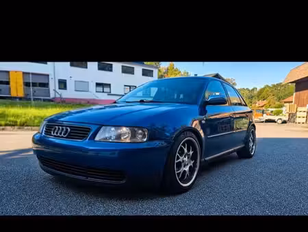 Audi A3 1.6 102