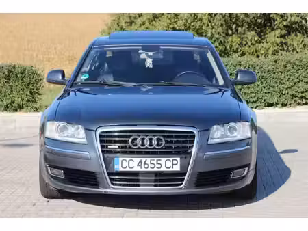 Audi A8 V8 4.2 TDI 326 quattro