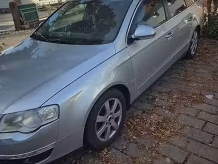 Volkswagen Passat 1.6 102 Confortline