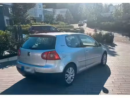 Volkswagen Golf 1.4 80