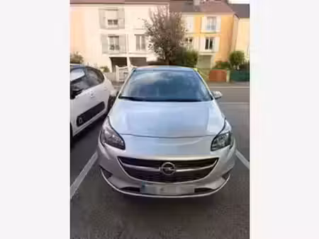 Opel Corsa 1.4 90 Essentia