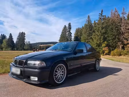 BMW Série 3 318i 1.8