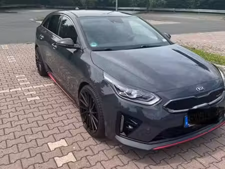Kia Ceed 1.6 T GDi 204