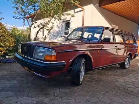 Volvo 245 
