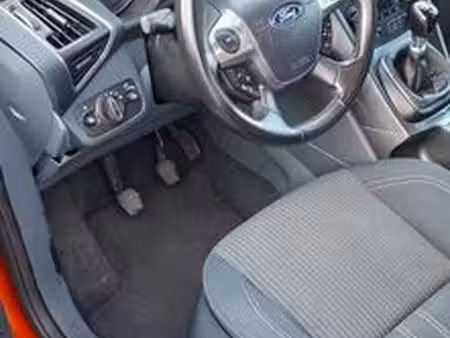 Ford C-max SE