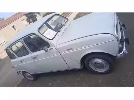 Renault R4 4L