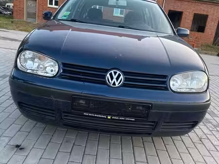 Volkswagen Golf 1.4 75