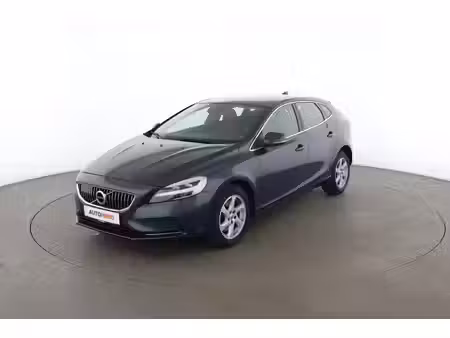 Volvo V40 T2 1.5 122