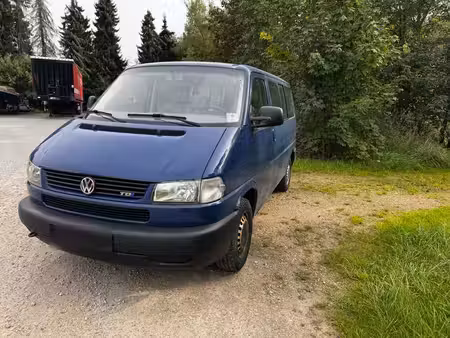 Volkswagen Transporter T4 2.5 TDI 110