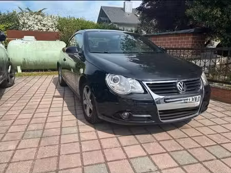 Volkswagen EOS 