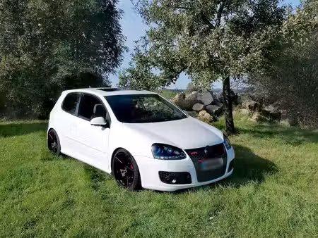 Volkswagen Golf GTI 2.0 TFSI 230