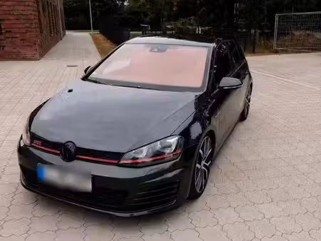 Volkswagen Golf GTI 2.0 TFSI 230