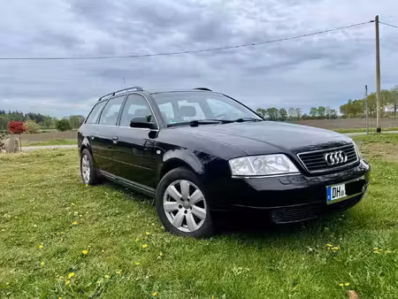 Audi A6 V6 2.4 165