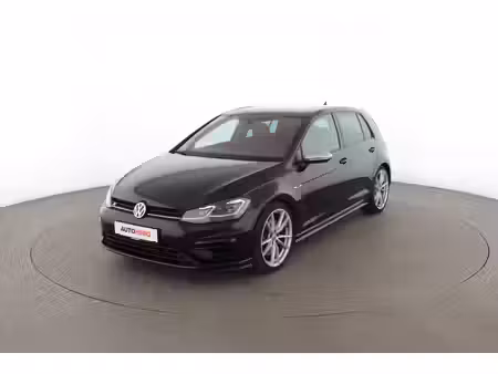 Volkswagen Golf 2.0 TSI