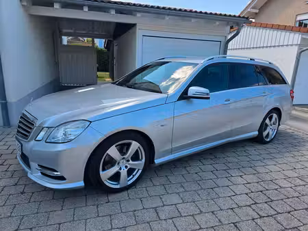 Mercedes-Benz Classe E E 200