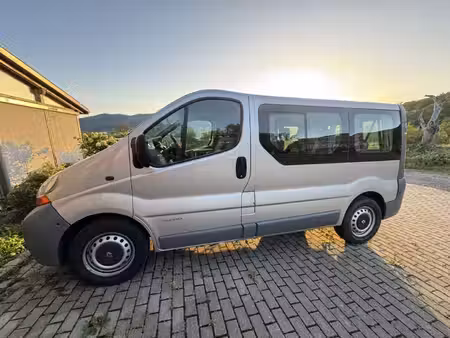 Renault Trafic 1.9 dCi 101