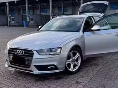 Audi A4 2.0 TDI 150 Attraction