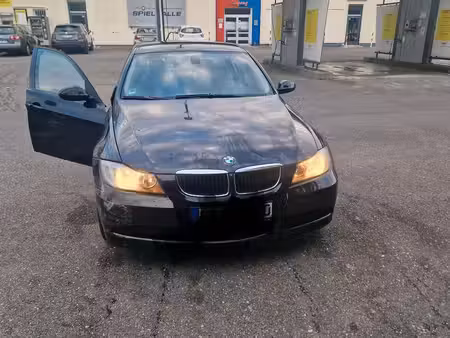 BMW Série 3 318i 2.0 129