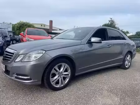 Mercedes-Benz Classe E E 350 V6 3.0 Avantgarde 4Matic