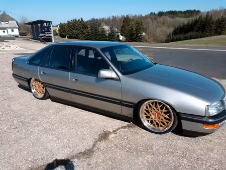 Opel Senator 