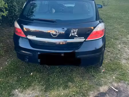 Opel Astra 1.9 CDTI 105