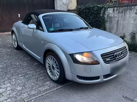 Audi TT 1.8 S line