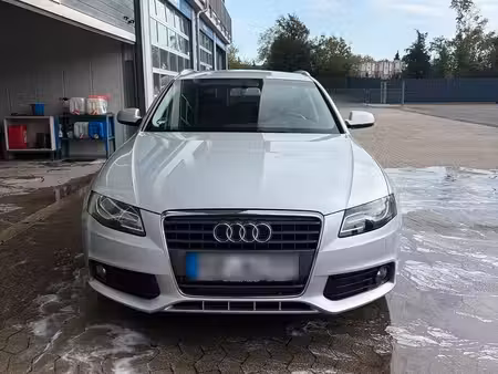 Audi A4 2.0 TDI 143