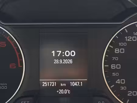Audi A4 2.0 TDI 177 S line