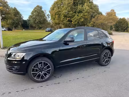 Audi Q5 2.0 TDI 143 S line