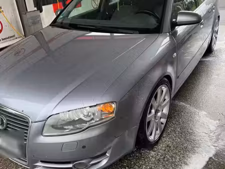 Audi A4 V6 3.0 TDI 204 quattro