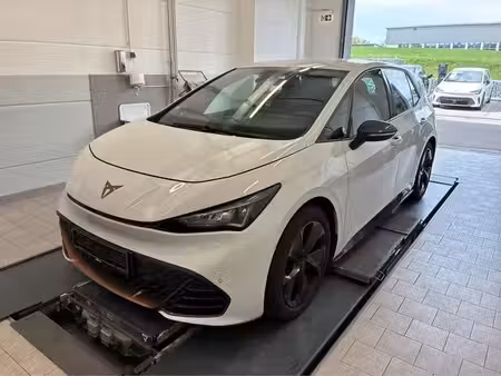 Cupra Born 204