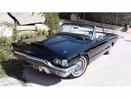 Ford Thunderbird 