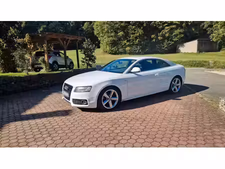 Audi A5 V6 3.0 TDI 240 S line quattro