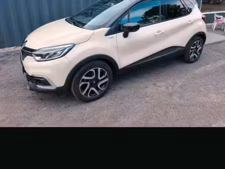 Renault Captur Bose