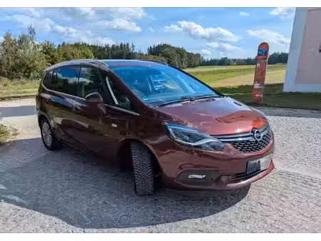 Opel Zafira 1.4 140 Cosmo