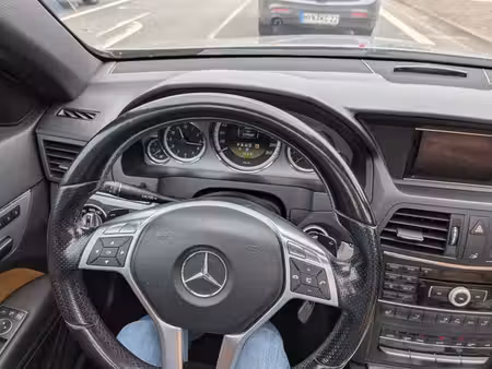 Mercedes-Benz Classe E E 200 2.0 184 Avantgarde