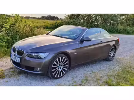 BMW Série 3 330i 3.0 272