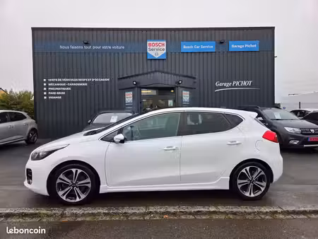 Kia Ceed 1.6 CRDi 136 GT Line