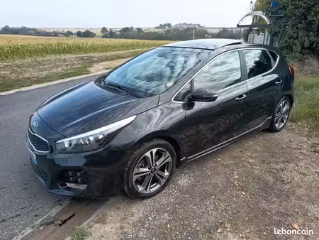 Kia Ceed 1.0 T-GDi 120 GT Line