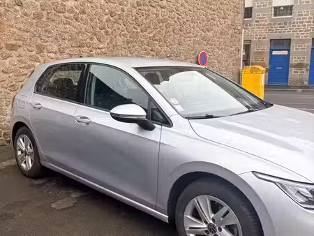 Volkswagen Golf 1.0 TSI 110