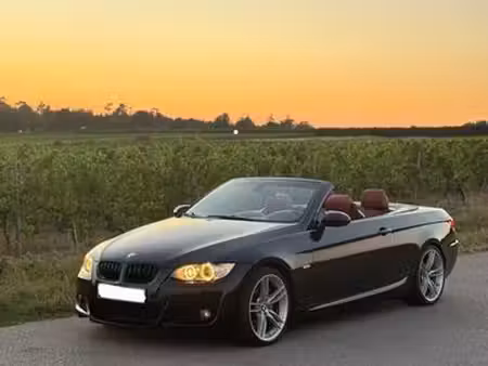 BMW Série 3 330i 3.0 272