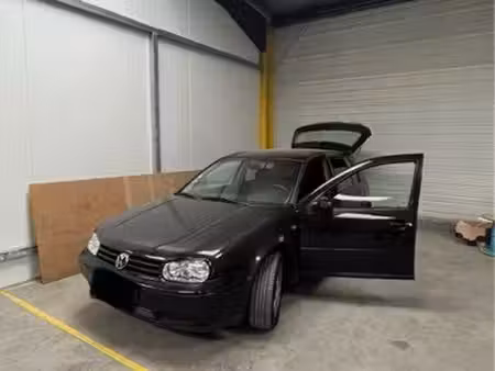 Volkswagen Golf 1.9 TDI 110