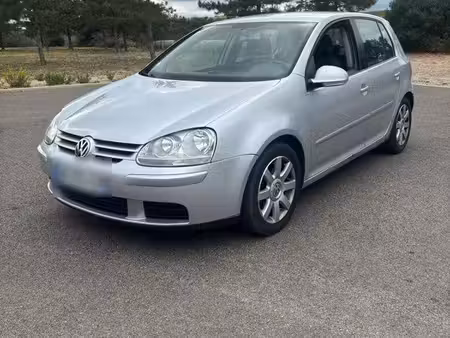 Volkswagen Golf 1.9 TDI 105