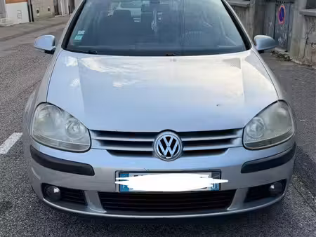 Volkswagen Golf 1.9 TDI 105