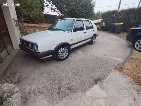 Volkswagen Golf 2.0 TDI 110